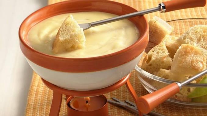 The 7 Best Fondue Pots of 2024, Tested and Reviewed