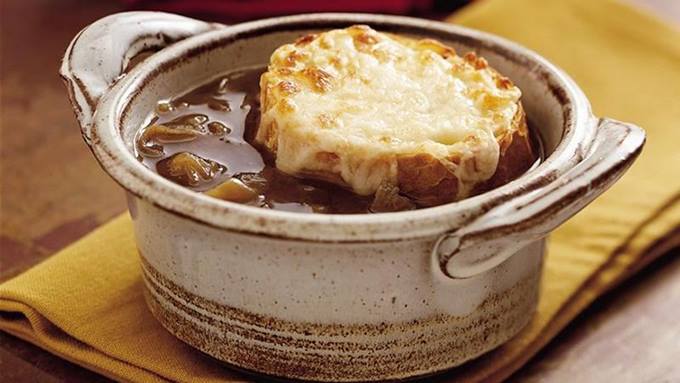 Crock Pot French Onion Soup {with White Beans} - The Busy Baker