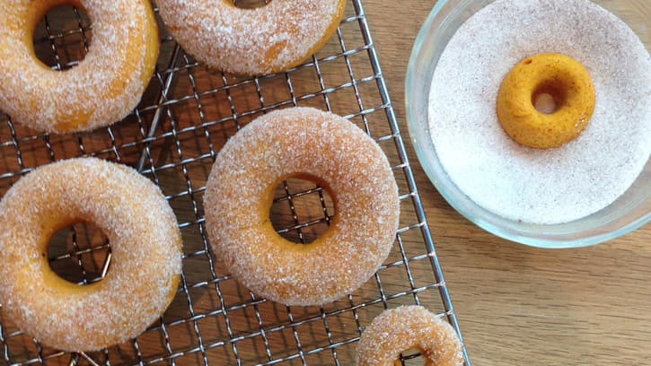 Mini Cake Mix Donuts {Baked, not Fried!} - It's Always Autumn