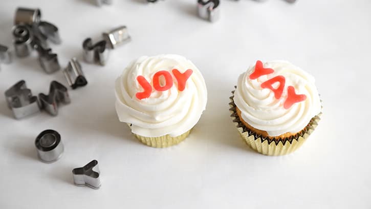How to Make Letter Cake Toppers 